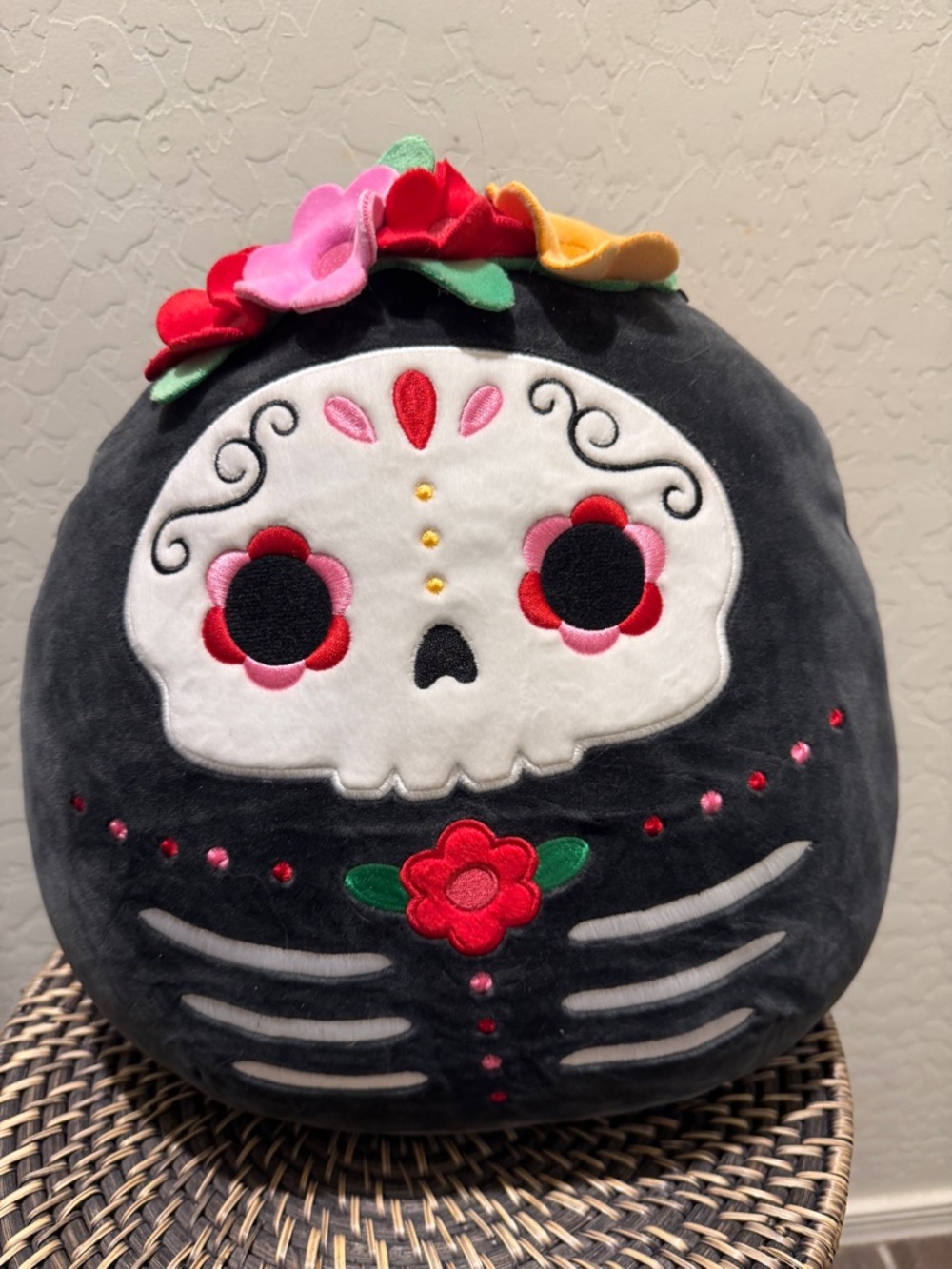 Squishmallow Sugar Skull Anessa.12 inches - Picture 4 of 7
